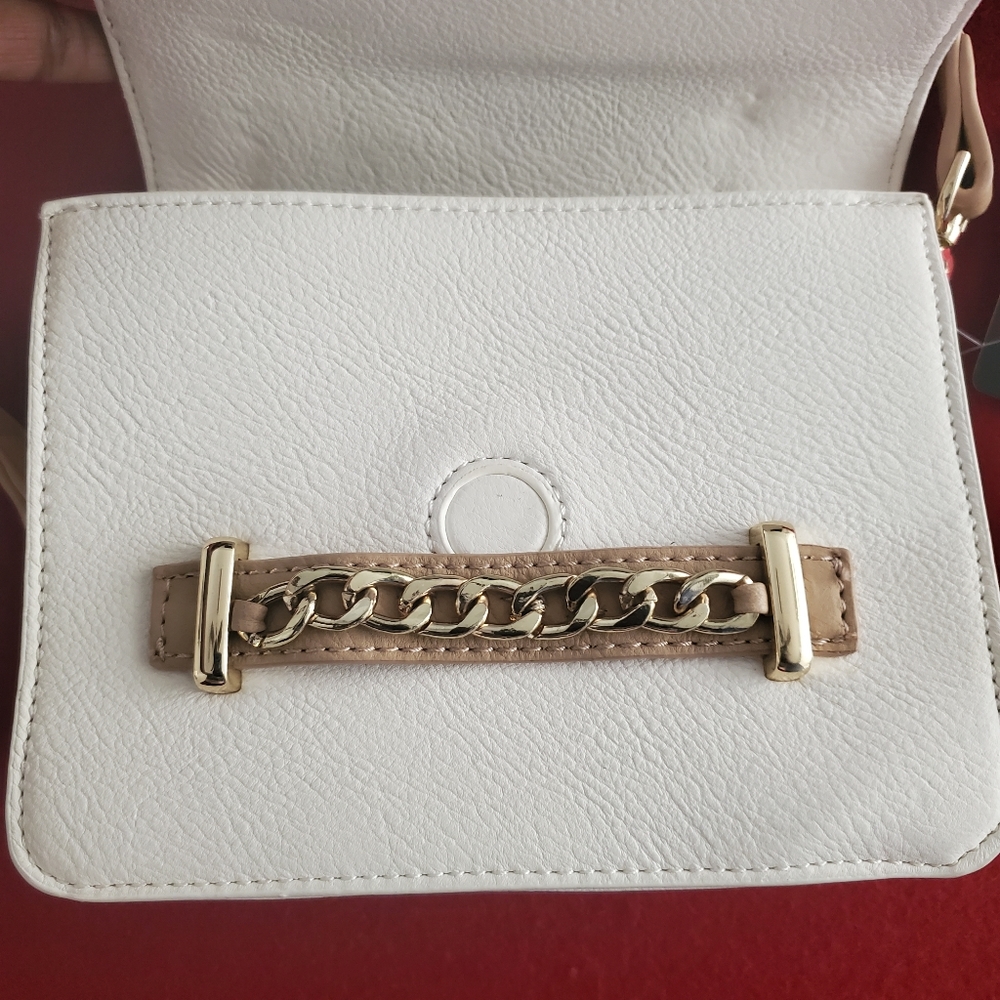 Purse - Picture 4 of 8